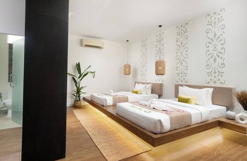 Downtown Siem Reap Hotel | The Palace Indochine Hotel