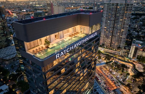 Chatuchak Hotel | The Quarter Ratchayothin by UHG- Walk to Major Ratchayothin & Central Ladprao