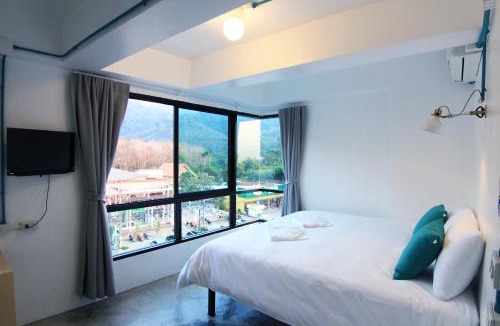 Khuekkhak Bed & Breakfast | To Zleep Hotel Khaolak