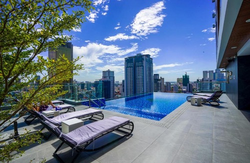Chamkar Mon Hotel | URBAN PALACE
