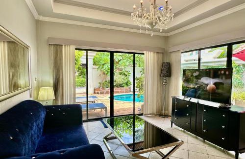 South Pattaya Villa | VIEW TALAY VILLAs POOL 53, JOMTIEN BEACH, PATTAYA