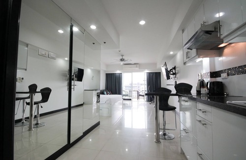Pattaya Bay Apartment | Viewtalay6 by Pat 42