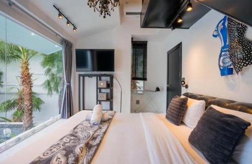 South Pattaya Villa | Villa Belle, Luxe!