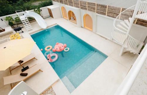 Na Chom Thian Villa | Villa Isla on the beach, by saya