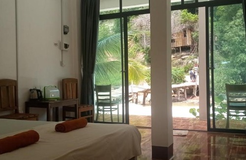 Koh Rong Apartment | water fall resort soksan