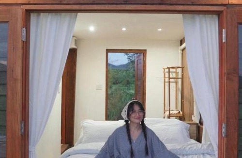 Kanchanaburi Ski Chalet | West Mount Cafe & Restaurant