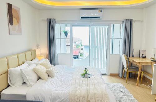 Sai Mai Villa | White House31 EntireHouse & Rooftop DMK Airport & BTS BKK