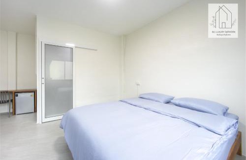 Thung Maha Mek Hostel | WJ Luxury Sathorn
