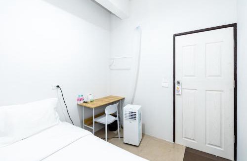 Talat Yot Apartment | XXHims Room Khaosan