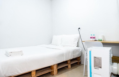 Talat Yot Apartment | XXHims Room Khaosan