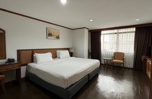 Thung Maha Mek Hotel | Yellow Ribbon Hills, Boutique Suites