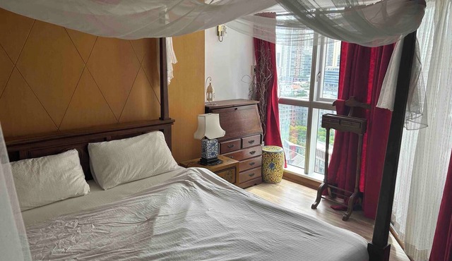 1br with Pool & Gym near BTS Phrom Phong in Krung Thep Maha Nakhon