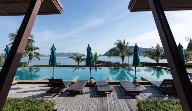 2Bed Condo Seaview Koh Chang with AC in Ko Chang