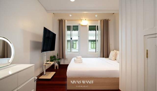 2BR Budget Home Yaowarat 5min MRT Nivas Wanit ECO in Samphanthawong