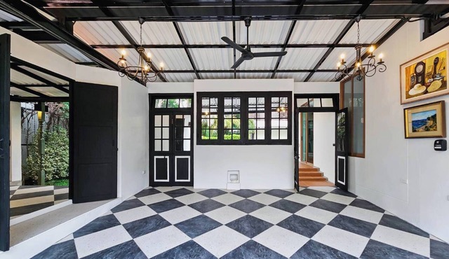 3-bedroom villa in lovely Tambon Thap Tai with WiFi, AC in Tambon Thap Tai
