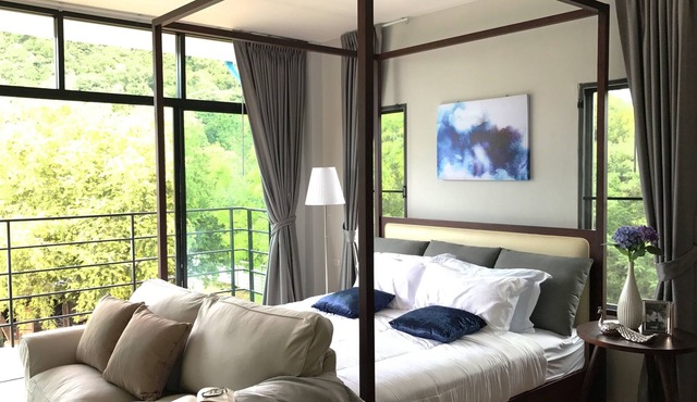 5-bedroom mountain view house in Khao Tao town near Sai Noi and Prankiri beaches in Hua Hin