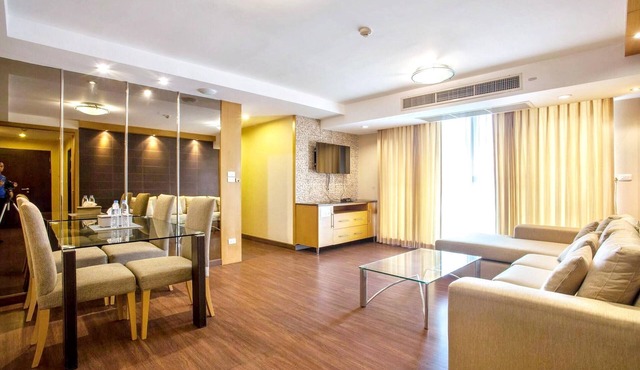 5A - Short-Term Rental Allowed - Downtown Bkk Serviced Apartment in Krung Thep Maha Nakhon