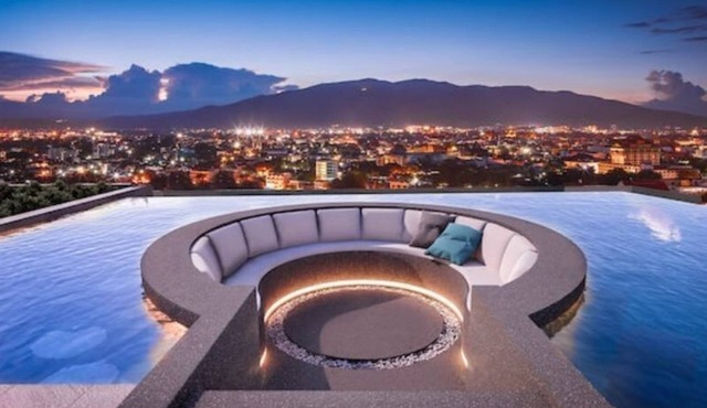 Amazing Sky River Suite in Chiang Mai