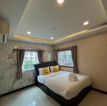 Amber Inn in Bangkok