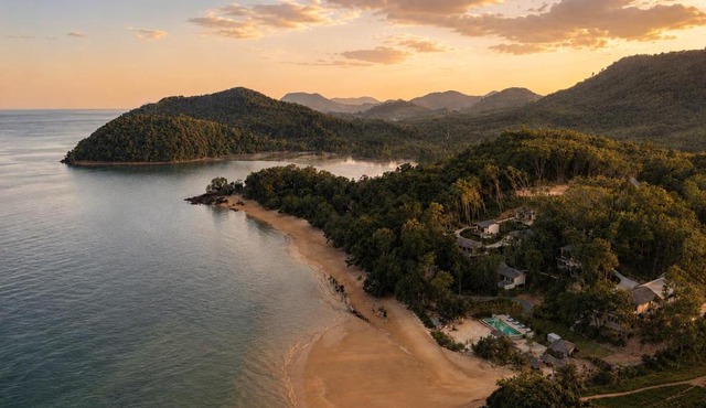 Amber Yao Noi in Ko Yao Noi