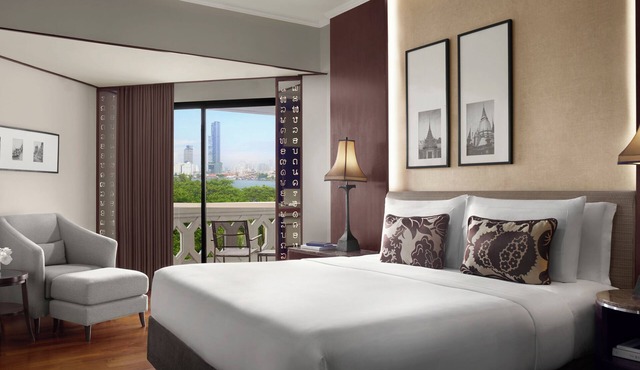 Anantara Riverside Bangkok Resort in Bangkok