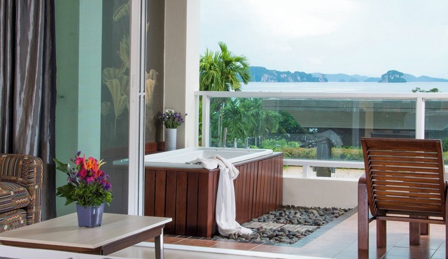 Anyavee Tubkaek Beach Resort in Krabi