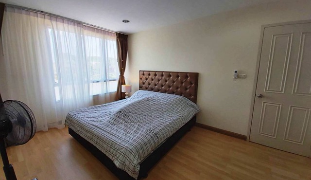 Apartment for Rent in Tambon Wichit