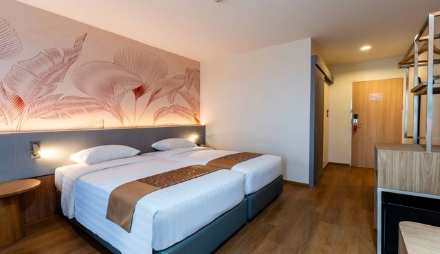 Asia Airport Hotel in Lam Luk Ka