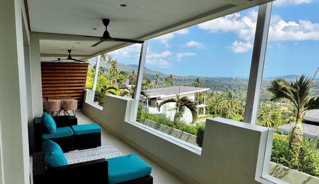Azur Samui 2 bedroom 2 bathroom Condo shared pool gym private infra-red sauna in จ.สุราษฎร์ธานี