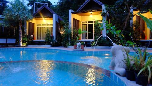 Baan Klang Aow Beach Resort in Hua Hin