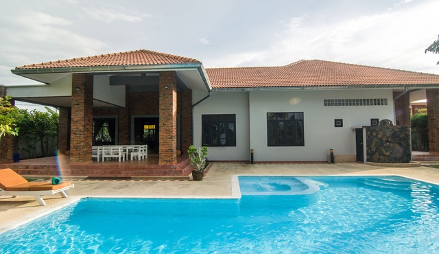 Baan Oriental Chic Pool Villa Krabi in Krabi