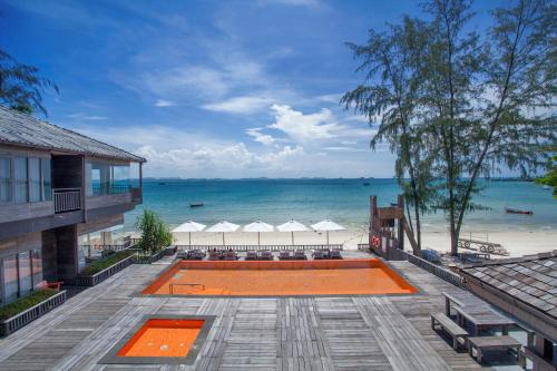 Baan Ploy Sea in Rayong