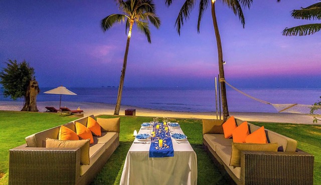 Baan Puri - Six Bedroom Villa, Sleeps 12 in Lipa Noi