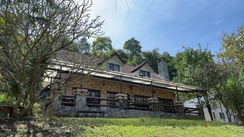 Baan Rai Somkiat Homestay Saraburi in Ban Lam Thong Lang