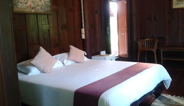 Baan Thai Resort in Si Prachan