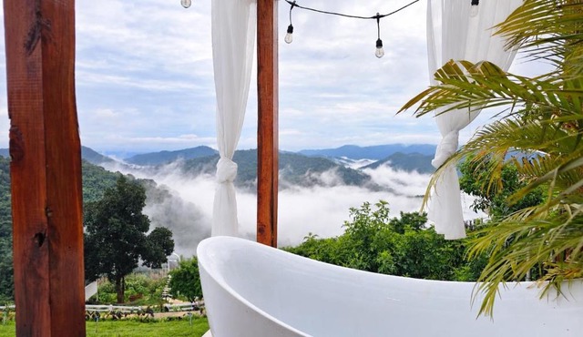 Baan Tiew Khao Doipawai in Ban Pa Wai
