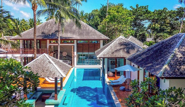 Ban Suriya - Six Bedroom Villa, Sleeps 12 in Lipa Noi