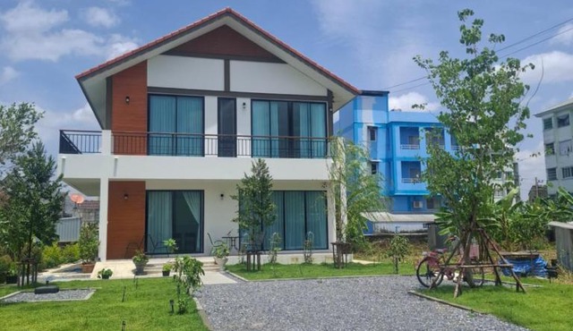 Banlung Kiwi Homelodge in Bangkok