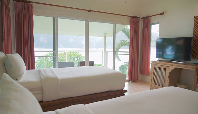 Bayview Resort Phi Phi Island - Beach Front Resort in Ko Phi Phi