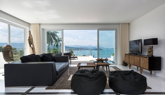 "Beach House" Sea View Pool Apartment in Koh Samui