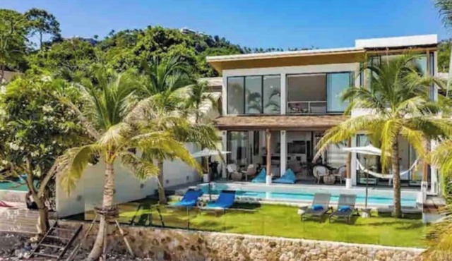 Beachfront Villa InduBlue .5 En-Suite AC bedrooms .Housekeeper Inc. Private Pool in Koh Samui