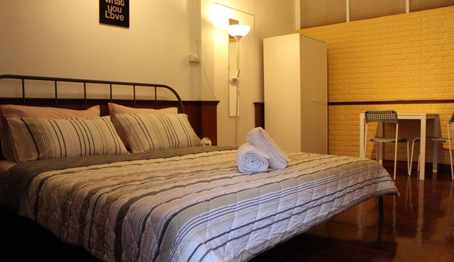 Bed and breakfast in a local area of Bangkok near Iconsiam in Bangkok