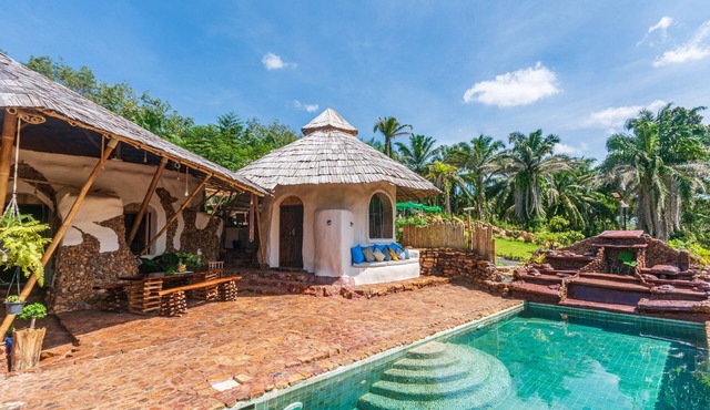 Bedrock home Sea w in Krabi ตำบล หนองทะเล