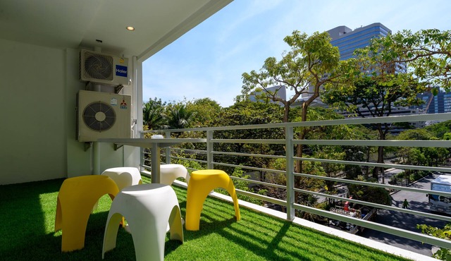Benviar Tonson Residence in Bangkok