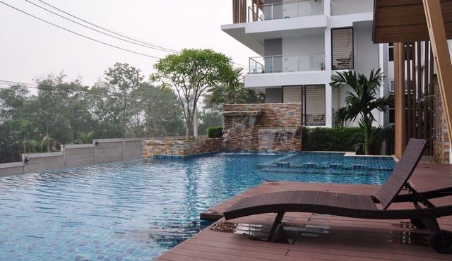 Best Value - 4 person 1 bedroom 2 bed Kathu Condo w/Swimming Pool & Gym in Kathu