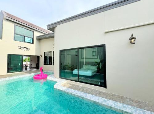 Brittany Private Pool Villa-Pattaya in Na Jomtien