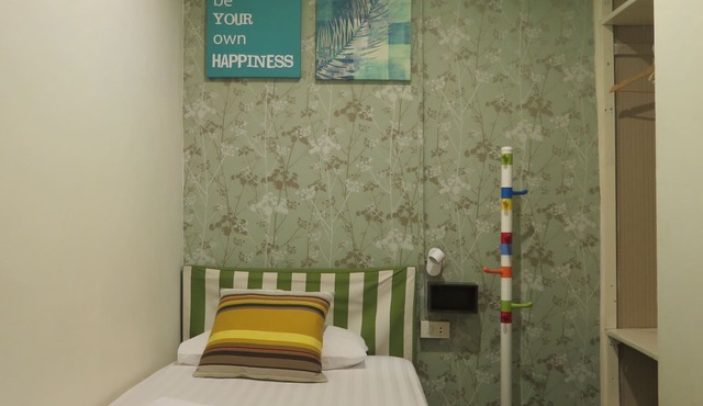 Budget Single Private in Center of Silom in Bangkok