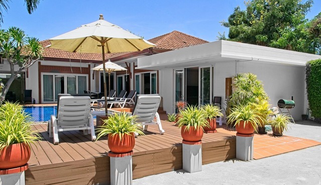 Busaba Villa 11 - 4 Bedroom - Pool in Hua Hin
