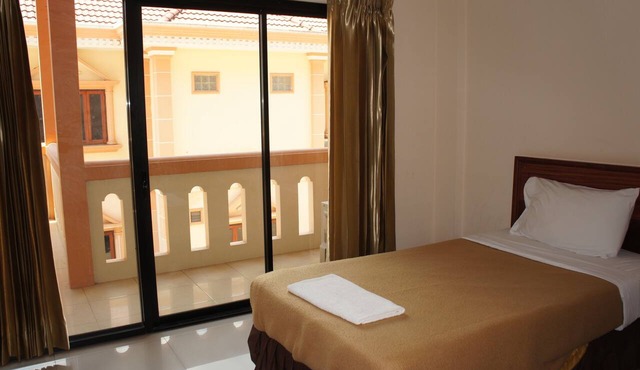 Chaleunehoung Hotel in Vientiane