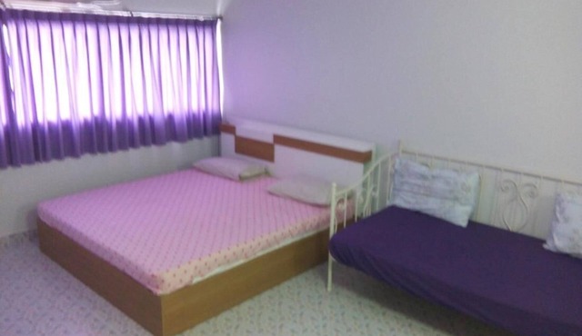 Chan Kim Don Mueang Guest House, free parking space and free Wifi. in Chang Wat Nonthaburi